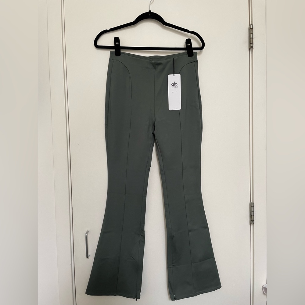 Alo High-Waist 7/8 Zip It Flare Legging, L